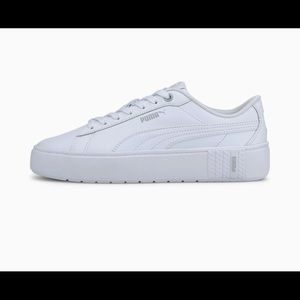 Puma smash platform sneakers 9.5